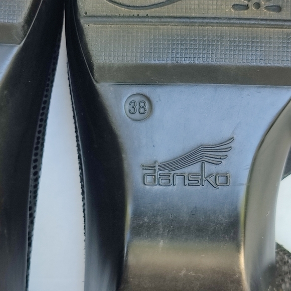 Dansko Sandi Black Shimmer Double Strap/Buckle Sandals Women’s Size 7.5 - 8 - Picture 9 of 9